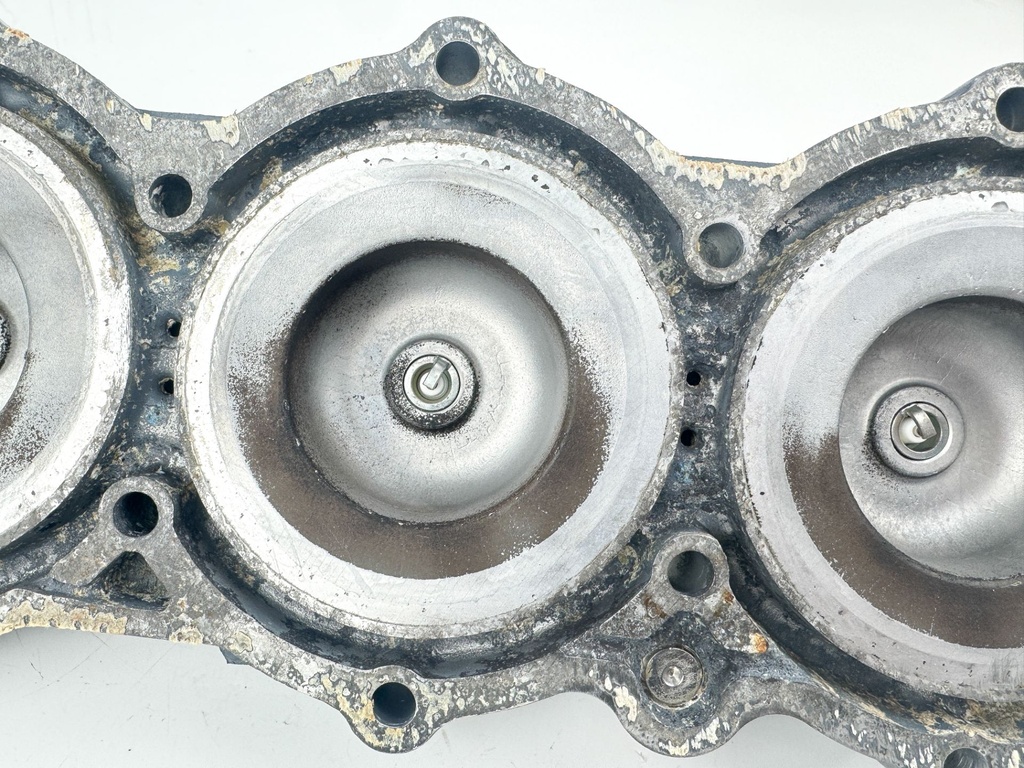 2006 Yamaha 90 HP 2 Stroke Outboard Cylinder Head Set 6H1-11111-01-1S OEM