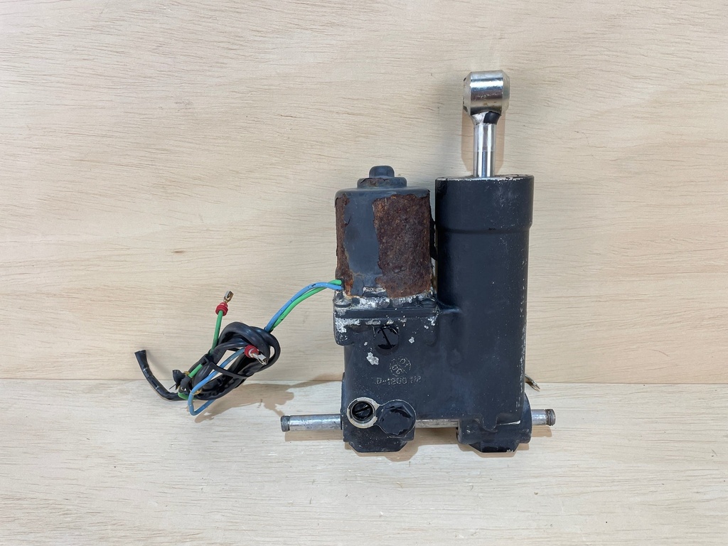 Evinrude Etec 40 50 60 HP Power Trim Tilt Unit Assembly 5005441