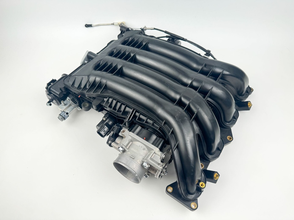 2018 Suzuki 150 HP 4 Stroke Outboard Intake Manifold 13110-96J00 OEM