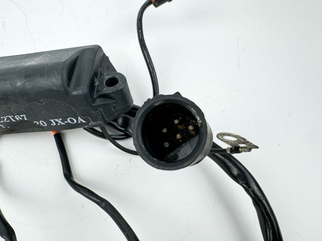 1996 Johnson 50 HP 2 Stroke Outboard C.D.I CDI Assembly 0585261 OEM