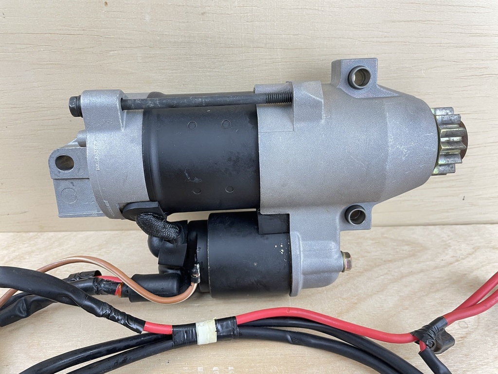 2006 Yamaha 250HP Outboard 4 Stroke Engine Starter Assembly 6BR-81800-02-00