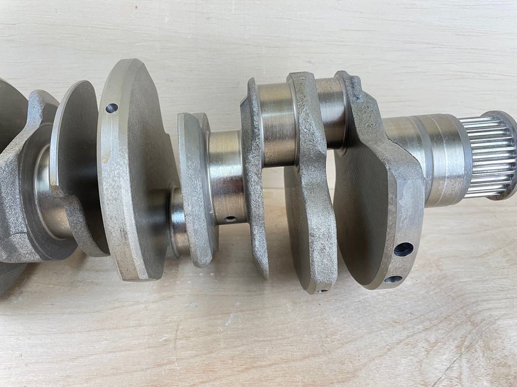 2006 Yamaha 250HP 4 Stroke Outboard Engine Crankshaft Assembly 99999-04012-00