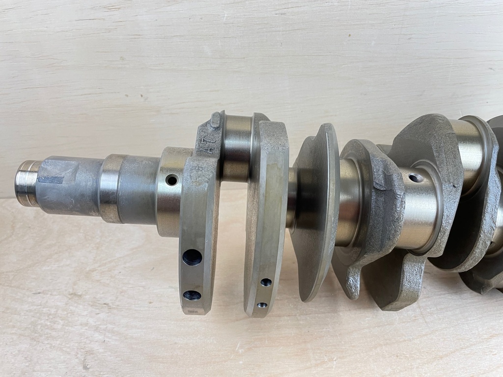 2006 Yamaha 250HP 4 Stroke Outboard Engine Crankshaft Assembly 99999-04012-00