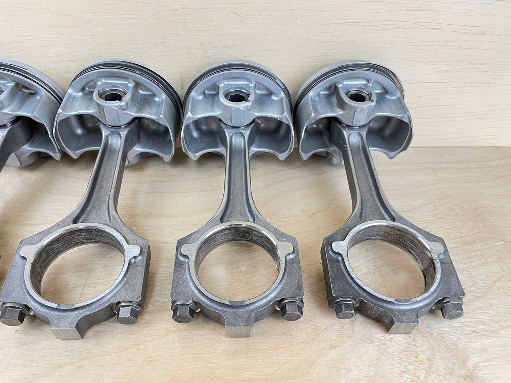 2006 Yamaha 250HP 4 Stroke Outboard Standard Piston Assembly Set 6P2-11631-01-93