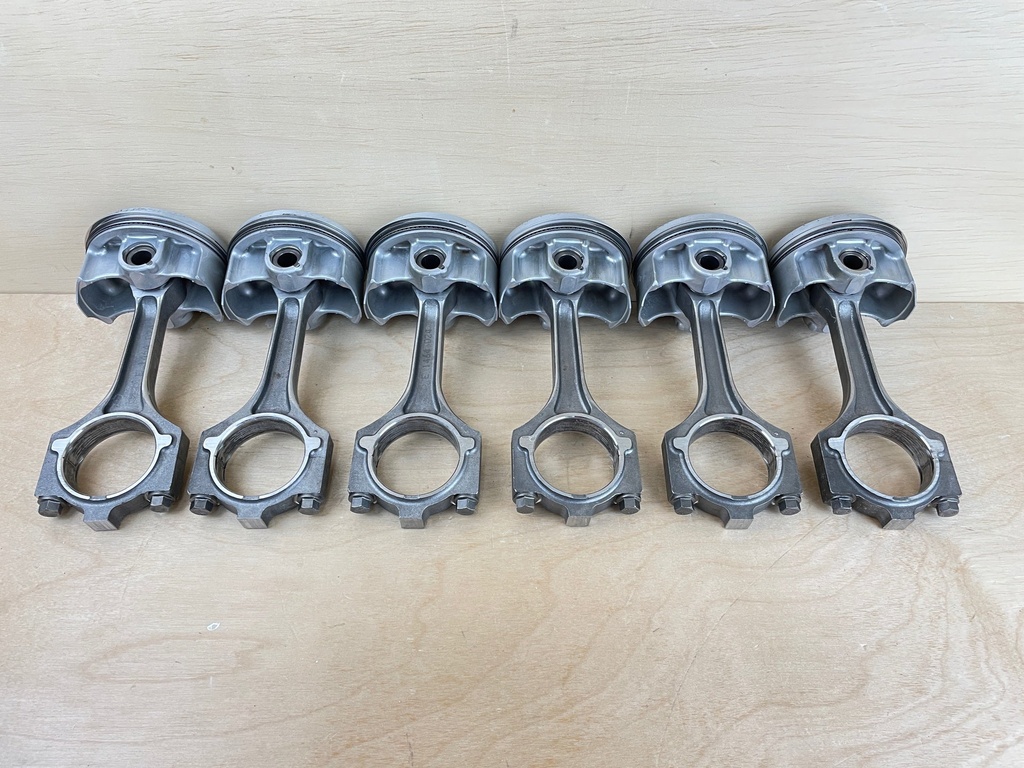 2006 Yamaha 250HP 4 Stroke Outboard Standard Piston Assembly Set 6P2-11631-01-93