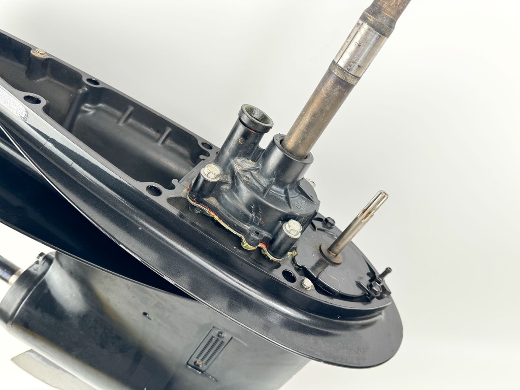 2001-18 Suzuki 115 140 HP 4 Stroke Outboard 25" XL Lower Unit Gear Case