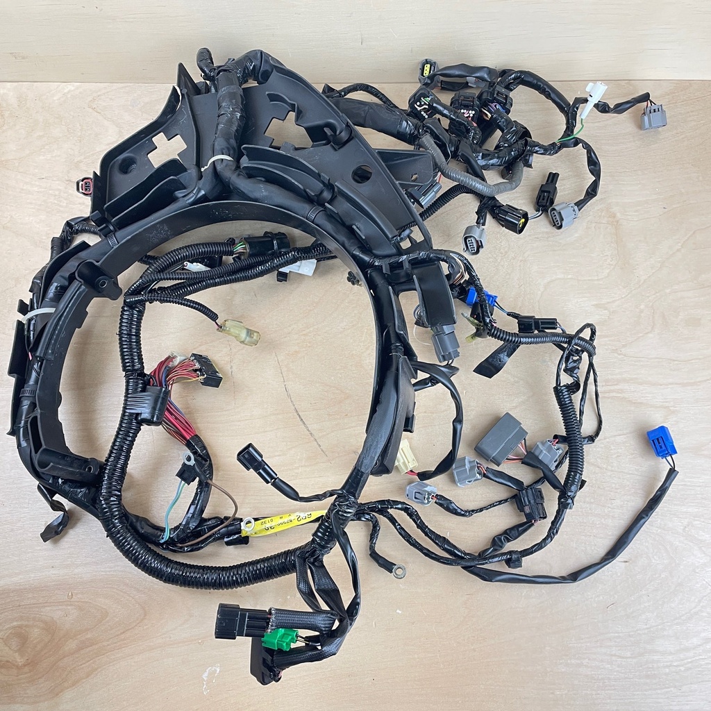 2006 Yamaha 250HP 3.3L 4 Stroke Outboard Engine Wiring Harness 6P2-82590-30-00