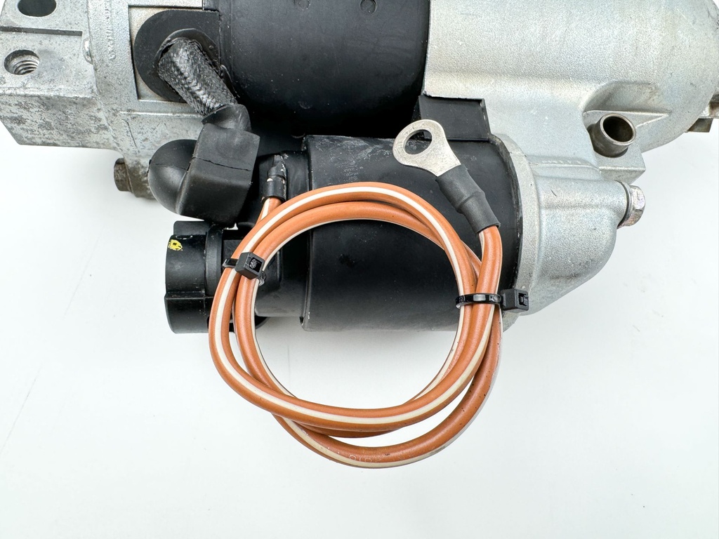 2011 Yamaha 150 HP 4 Stroke Outboard Starter Motor 6BR-81800-01-00 OEM