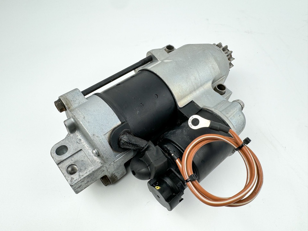 2011 Yamaha 150 HP 4 Stroke Outboard Starter Motor 6BR-81800-01-00 OEM