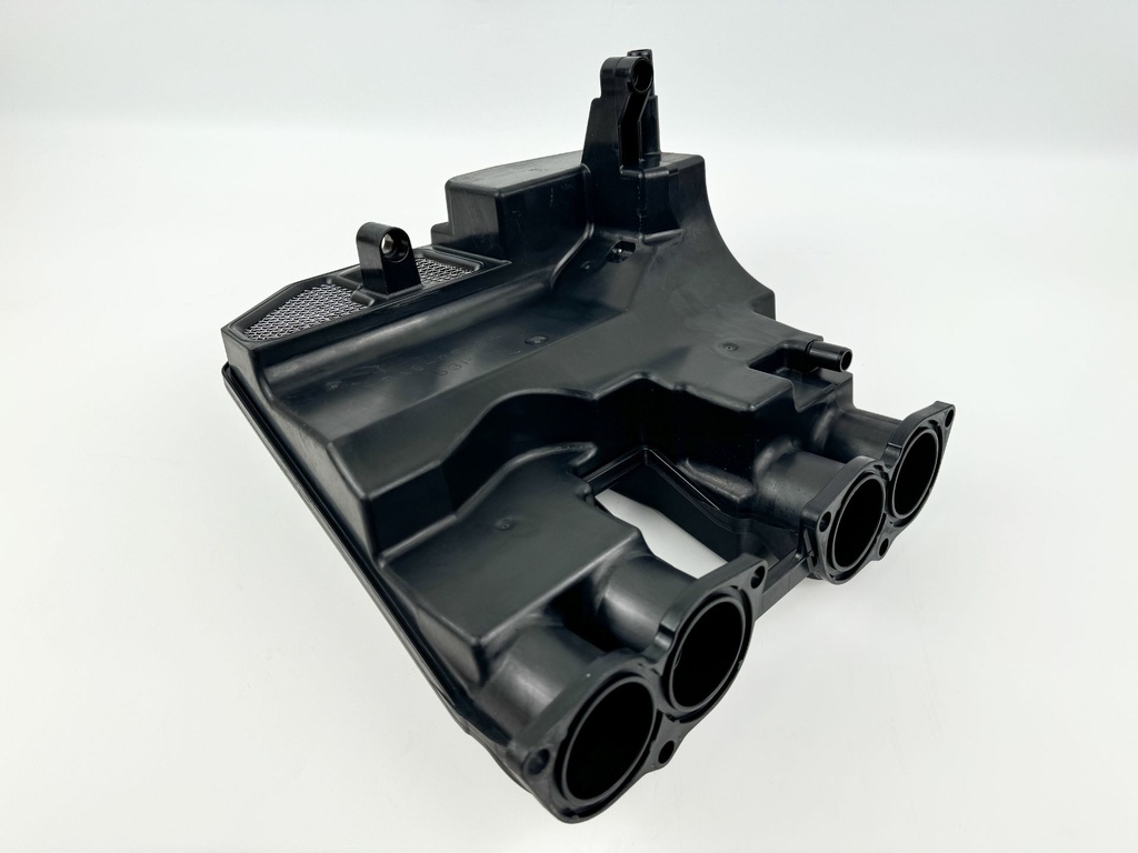 2011 Yamaha 150 HP 4 Stroke Outboard Intake Air Silencer Assembly 63P-14440-00-00 OEM