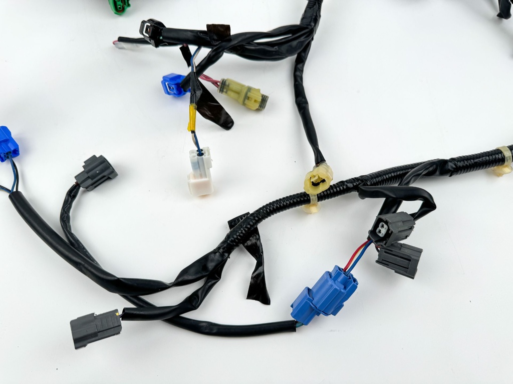 2011 Yamaha 150 HP 4 Stroke Outboard Engine Wire Harness 63P-82590-60-00 OEM