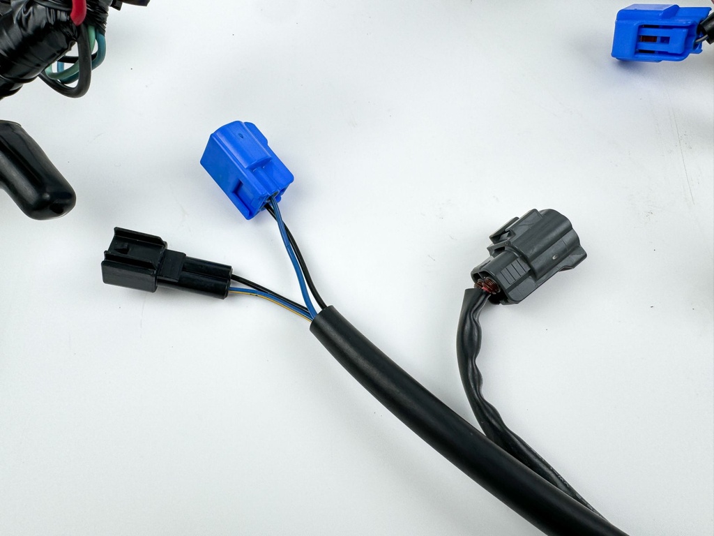 2011 Yamaha 150 HP 4 Stroke Outboard Engine Wire Harness 63P-82590-60-00 OEM