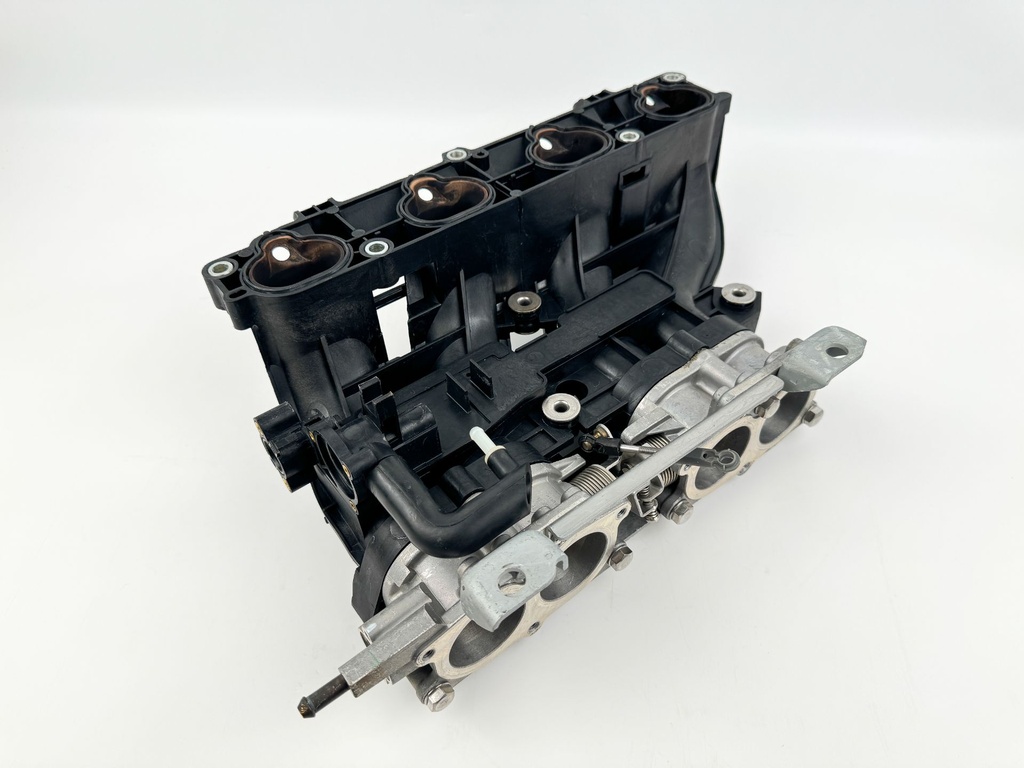 2011 Yamaha 150 HP 4 Stroke Outboard Intake Manifold & Throttle Body 63P-13641-00-00 OEM