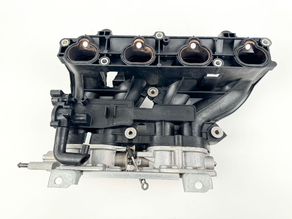 2011 Yamaha 150 HP 4 Stroke Outboard Intake Manifold & Throttle Body 63P-13641-00-00 OEM