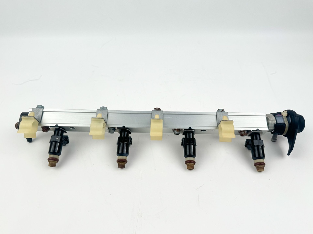 2007 Honda 150 HP 4 Stroke Outboard Fuel Injector Set W/ Rail 16450-ZY6-003 OEM