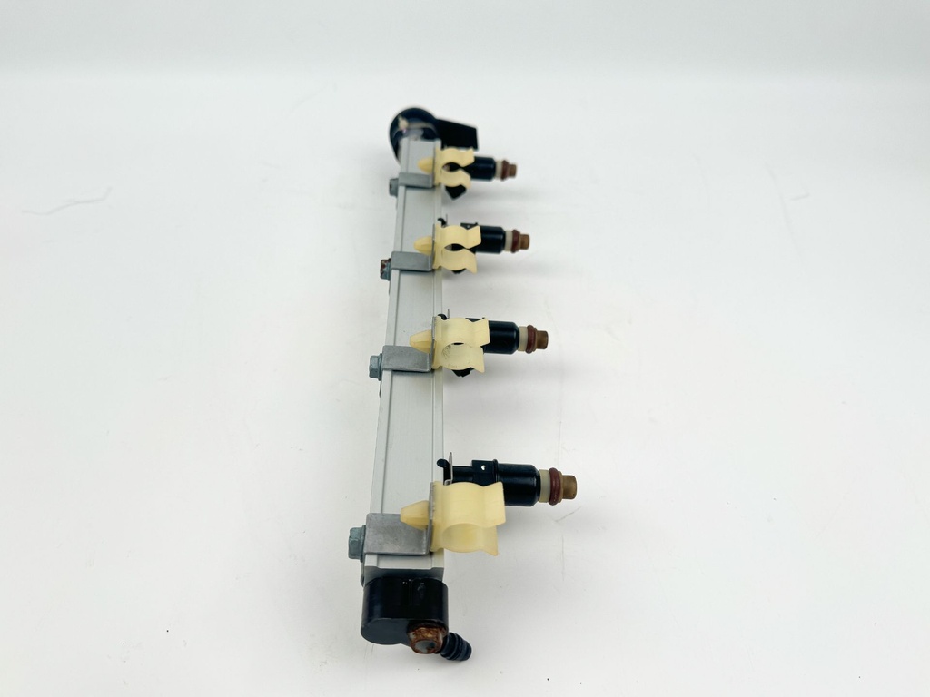 2007 Honda 150 HP 4 Stroke Outboard Fuel Injector Set W/ Rail 16450-ZY6-003 OEM