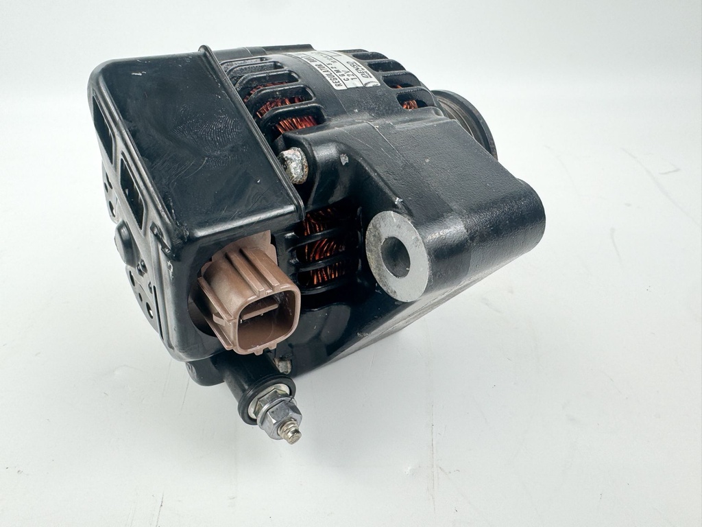 2007 Honda 150 HP 4 Stroke Outboard Alternator 31630-ZY6-013 OEM