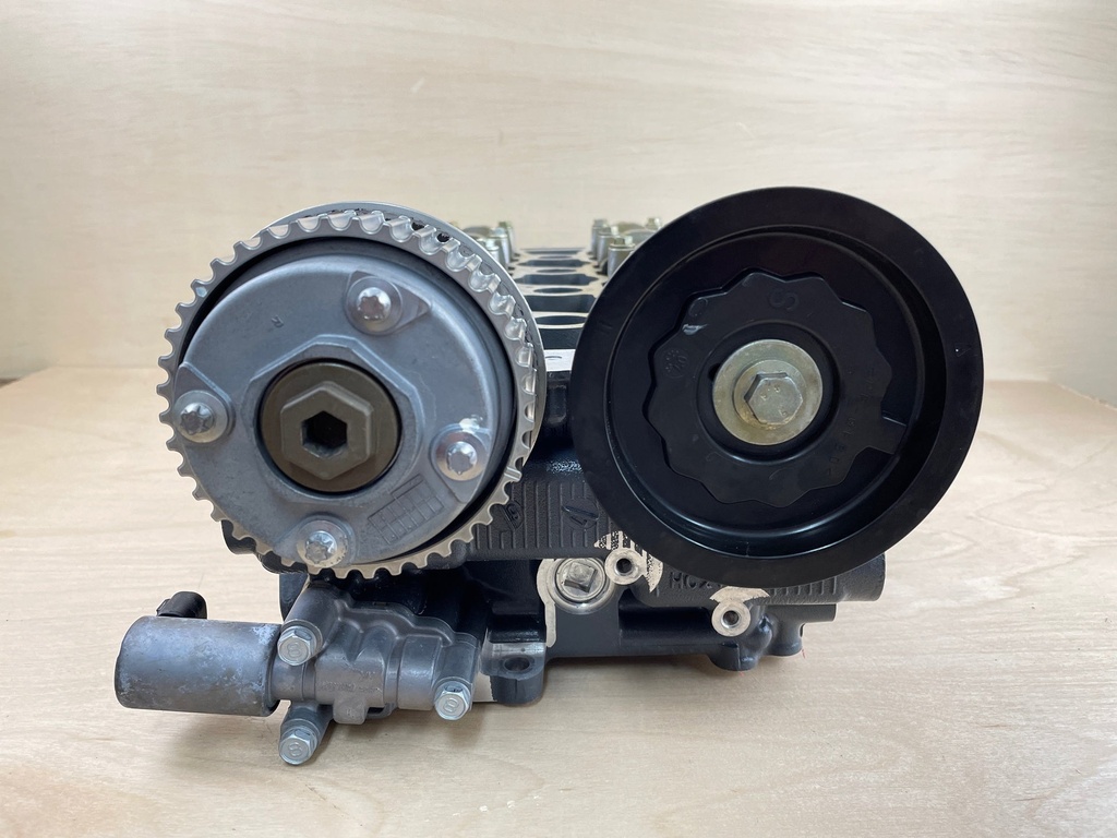 2008 Yamaha 350HP Outboard Left Port Side Cylinder Head 6AW-W009A-A0-9S