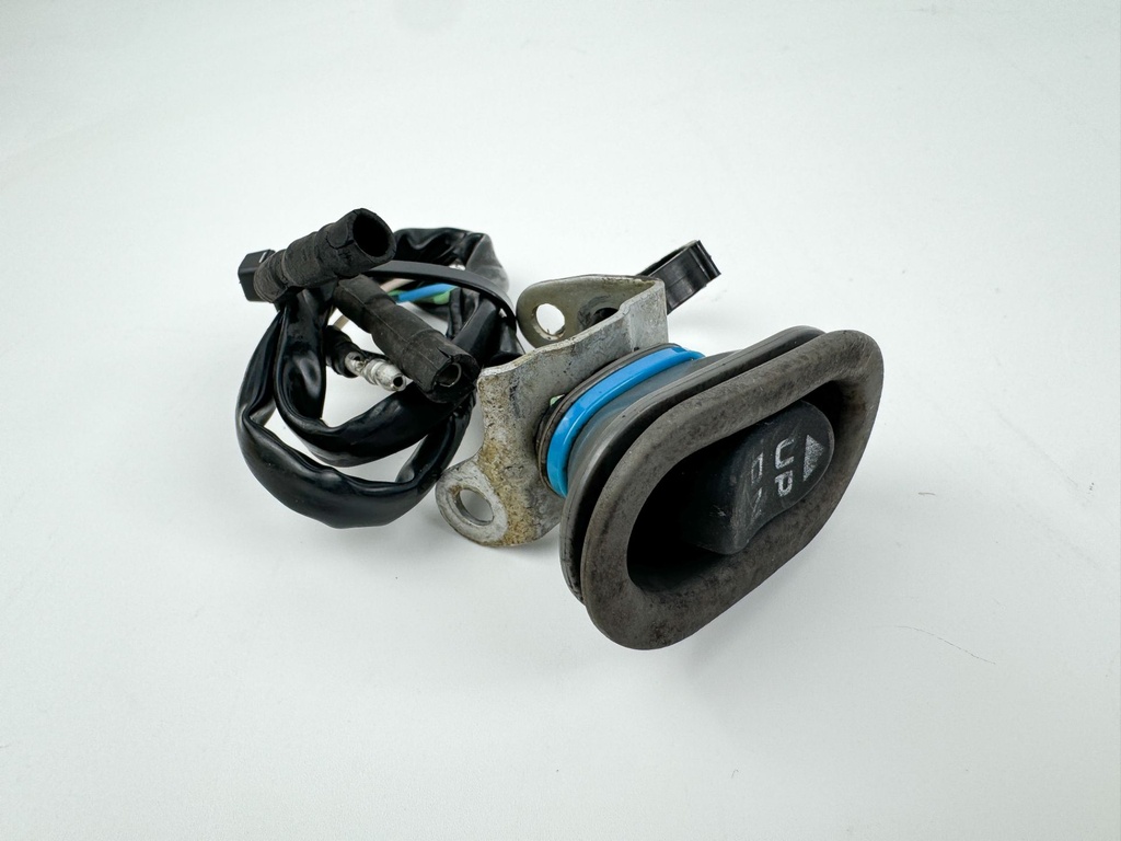 2005 Honda 90 HP 4 Stroke Outboard Trim Switch 35640-ZW1-023 OEM
