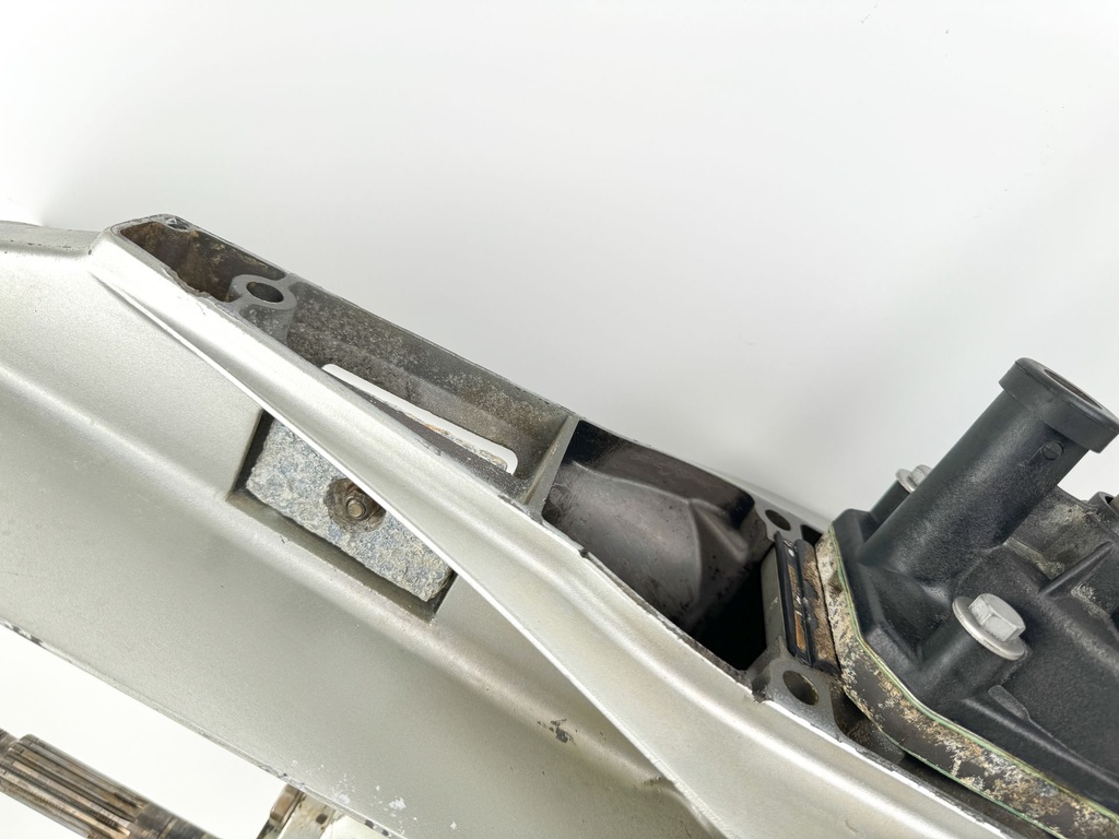 99 - 2006 Honda BF 75 90 HP Outboard 25" Long Lower Unit Gear Case