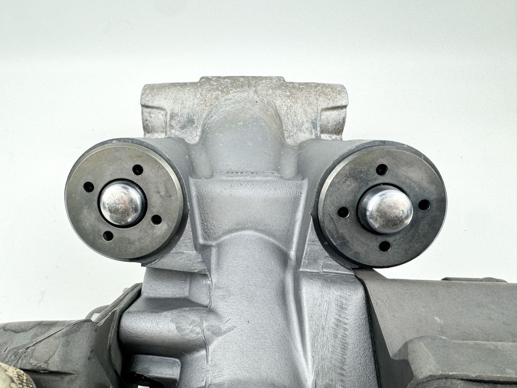 2005 Honda 90 HP 4 Stroke Outboard Power Trim Tilt Unit 56000-ZW1-708 OEM