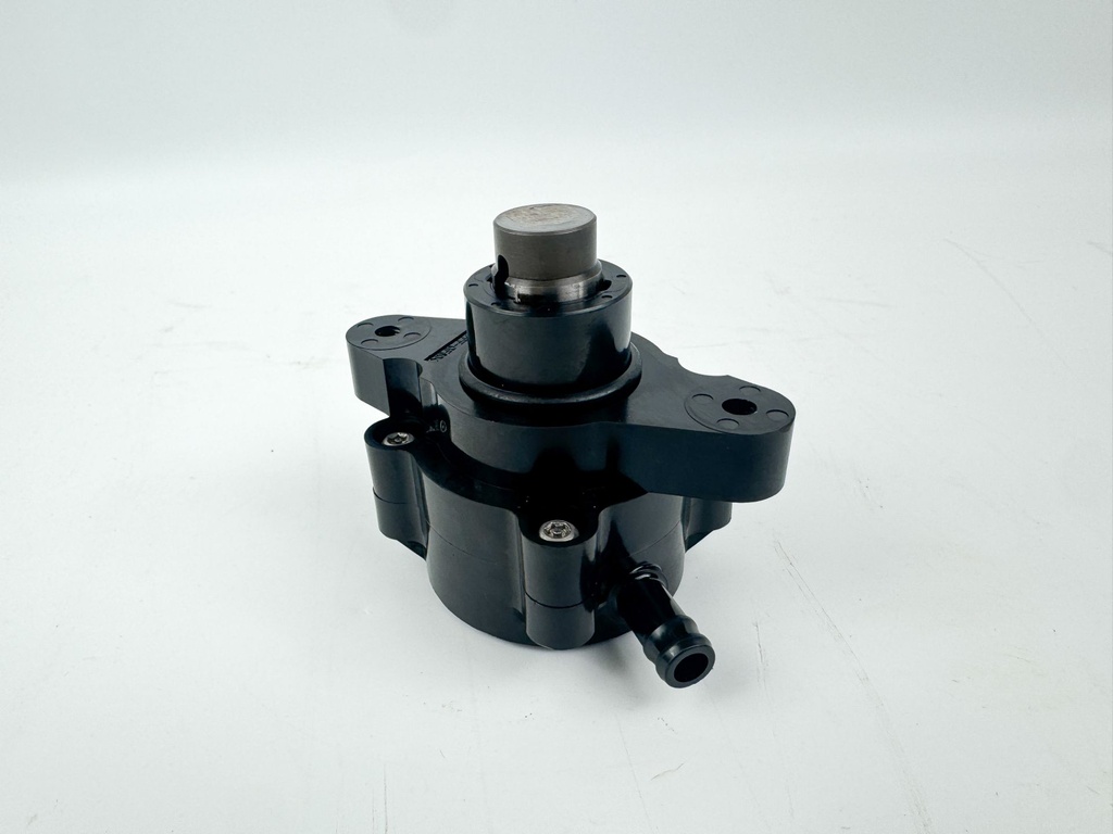 2007 Honda 150 HP 4 Stroke Outboard Fuel Pump 16700-ZY6-013 OEM