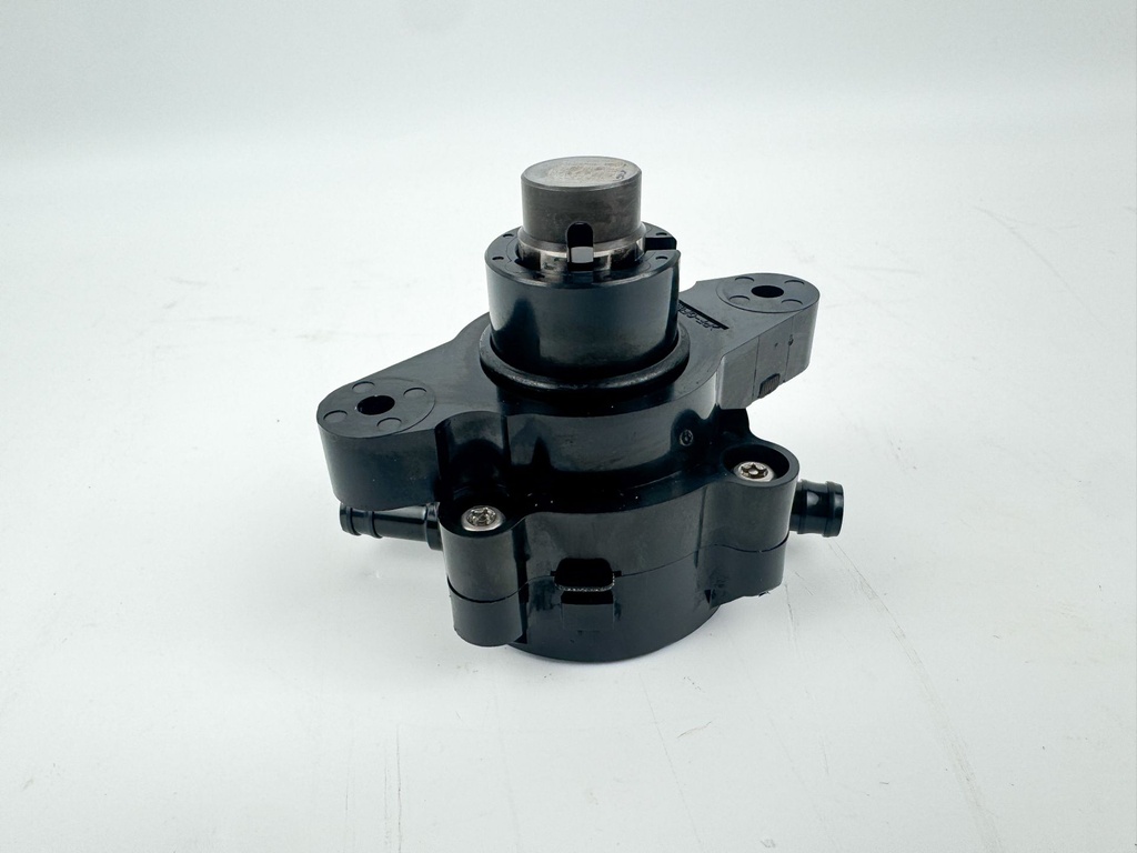 2007 Honda 150 HP 4 Stroke Outboard Fuel Pump 16700-ZY6-013 OEM