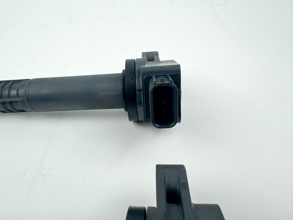 2007 Honda 150 HP 4 Stroke Outboard Ignition Coil Set 30520-RRA-007 OEM