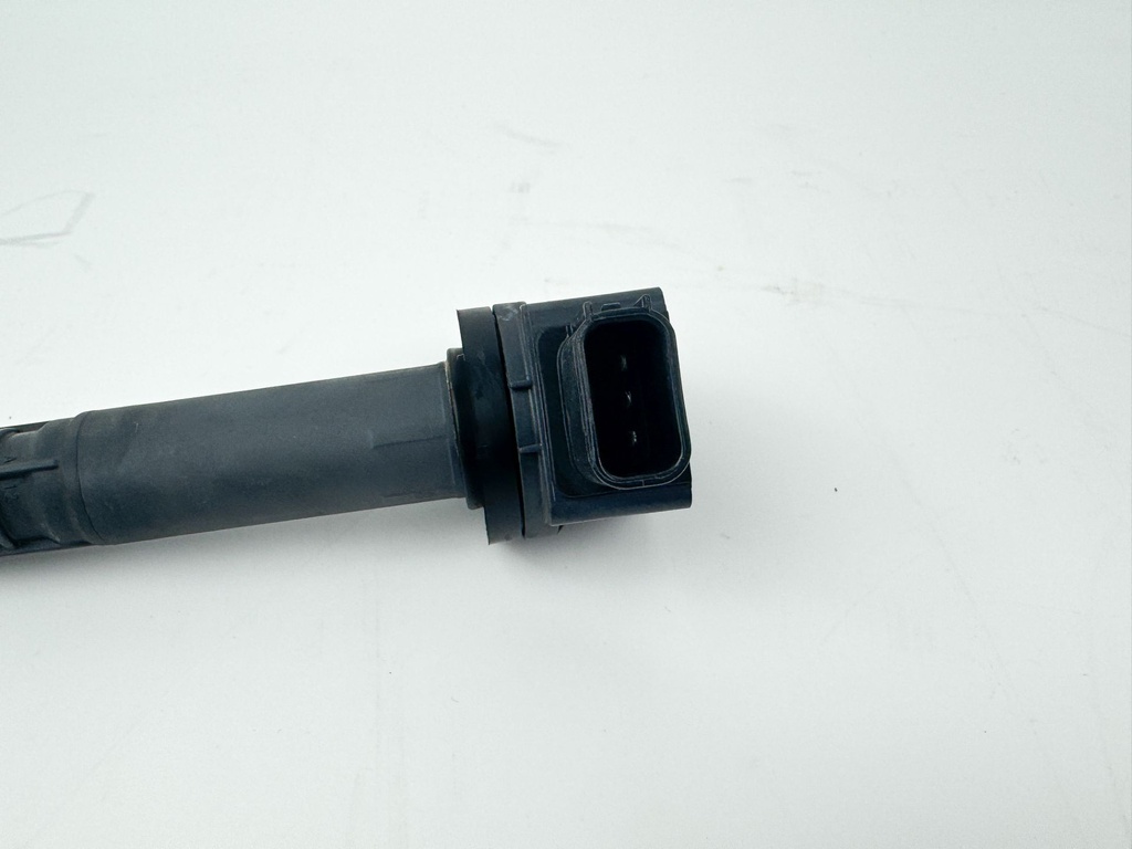 2007 Honda 150 HP 4 Stroke Outboard Ignition Coil Set 30520-RRA-007 OEM