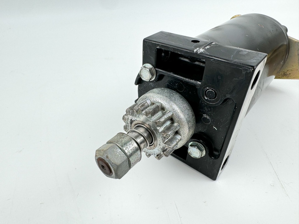 1997 Mercury 40 HP 2 Stroke Outboard Starter Motor 820193 OEM