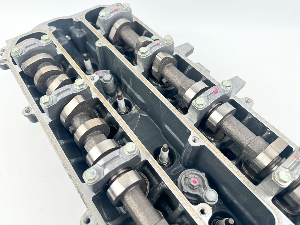 2011 Yamaha 150 HP 4 Stroke Outboard Cylinder Head 63P-W009A-03-9S OEM