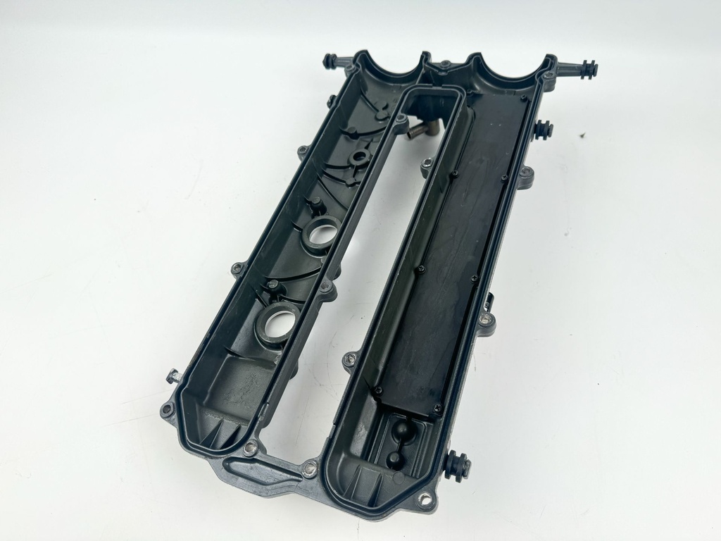 2011 Yamaha 150 HP 4 Stroke Outboard Cylinder Head 63P-W009A-03-9S OEM