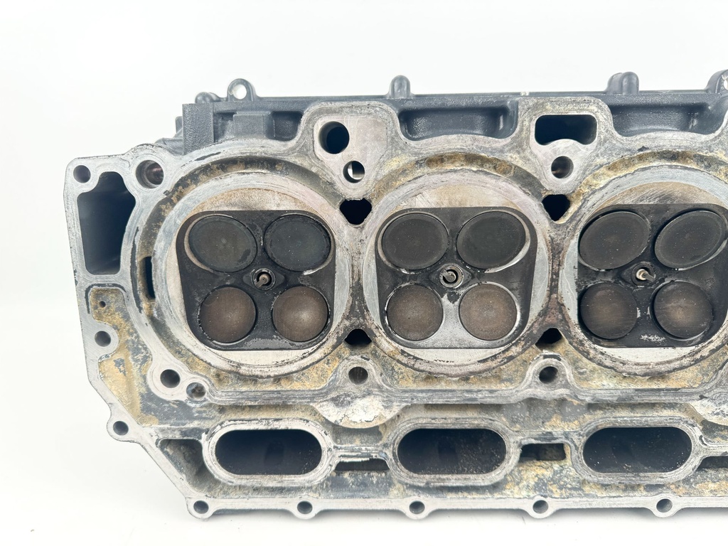 2011 Yamaha 150 HP 4 Stroke Outboard Cylinder Head 63P-W009A-03-9S OEM