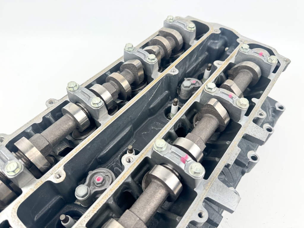 2011 Yamaha 150 HP 4 Stroke Outboard Cylinder Head 63P-W009A-03-9S OEM