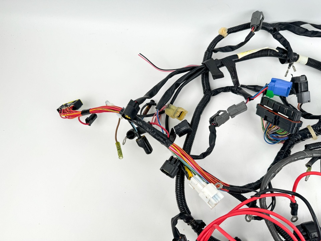 2005 Yamaha 150HP 4 Stroke Outboard Engine Wire Harness 63P-82590-21-00