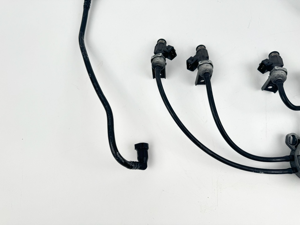 Mercury 60HP EFI Outboard Fuel Injectors & TFI System - 877826 879887T