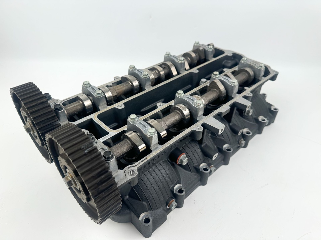 04-07 Yamaha 150HP 4 Stroke Outboard Cylinder Head Complete 63P-W009A-02-9S