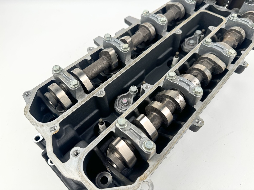 04-07 Yamaha 150HP 4 Stroke Outboard Cylinder Head Complete 63P-W009A-02-9S