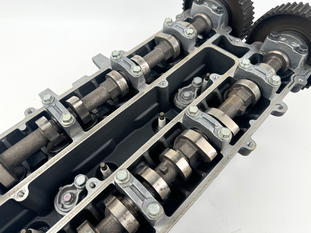 04-07 Yamaha 150HP 4 Stroke Outboard Cylinder Head Complete 63P-W009A-02-9S