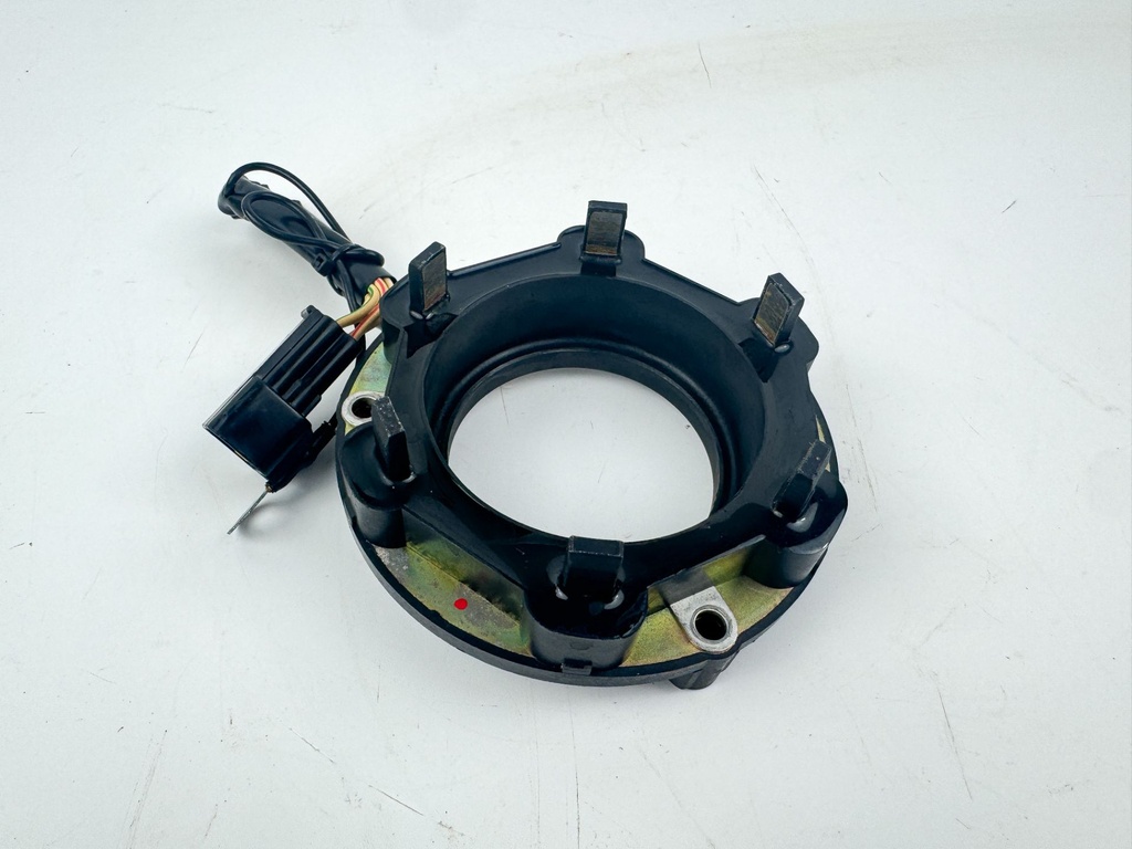 2003 Yamaha 200 HP 2 Stroke Outboard Coil Pulser Base Stator Assembly 65L-85510-00-00 OEM