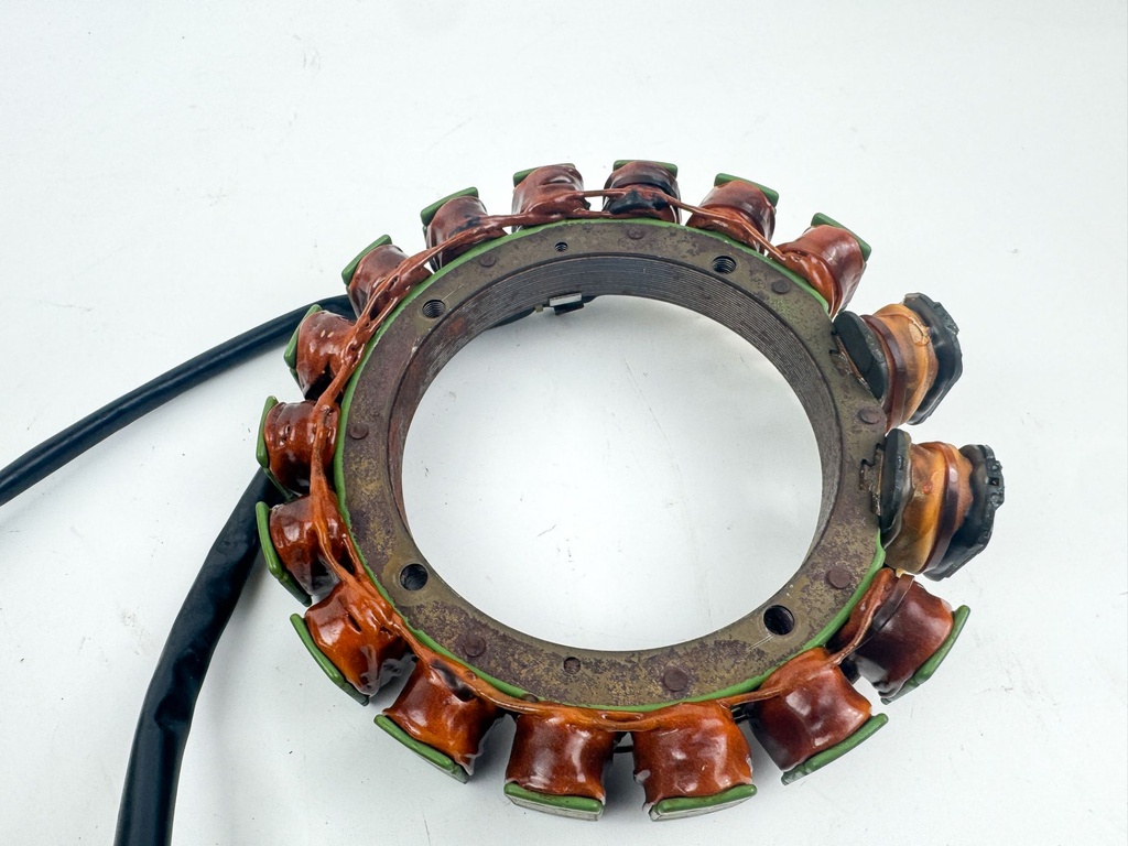 2003 Yamaha 200 HP 2 Stroke Outboard Coil Pulser Base Stator Assembly 65L-85510-00-00 OEM