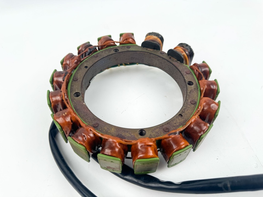 2003 Yamaha 200 HP 2 Stroke Outboard Coil Pulser Base Stator Assembly 65L-85510-00-00 OEM