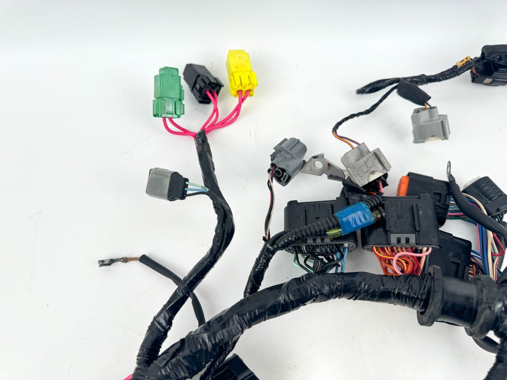 2011 Yamaha 70 HP 4 Stroke Outboard Engine Wire Harness OEM