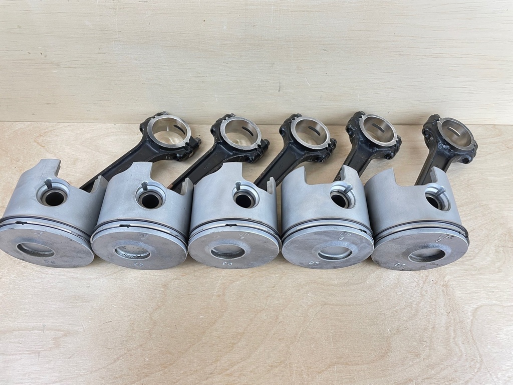 2000 Mercury 200HP Optimax 2 Stroke Starboard Port Piston & Rod Assembly Set 859297T2, 859296T2