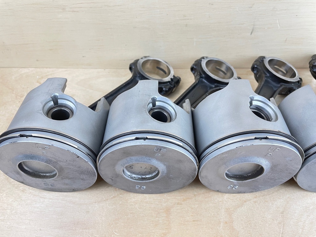 2000 Mercury 200HP Optimax 2 Stroke Starboard Port Piston & Rod Assembly Set 859297T2, 859296T2