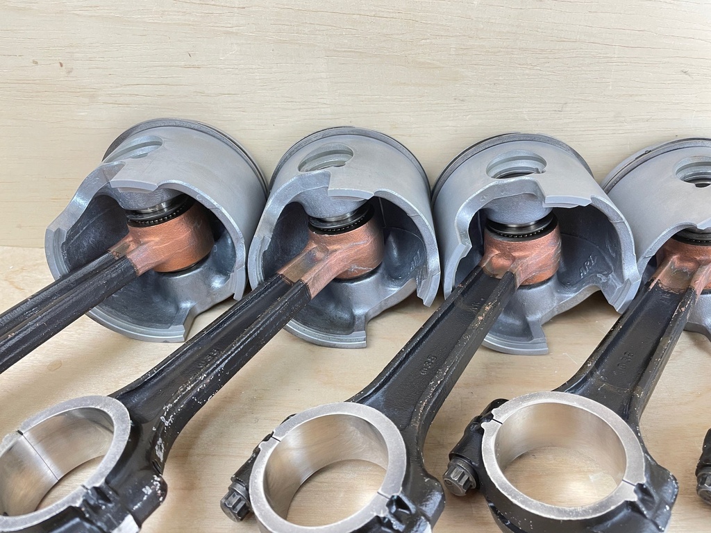 2000 Mercury 200HP Optimax 2 Stroke Starboard Port Piston & Rod Assembly Set 859297T2, 859296T2