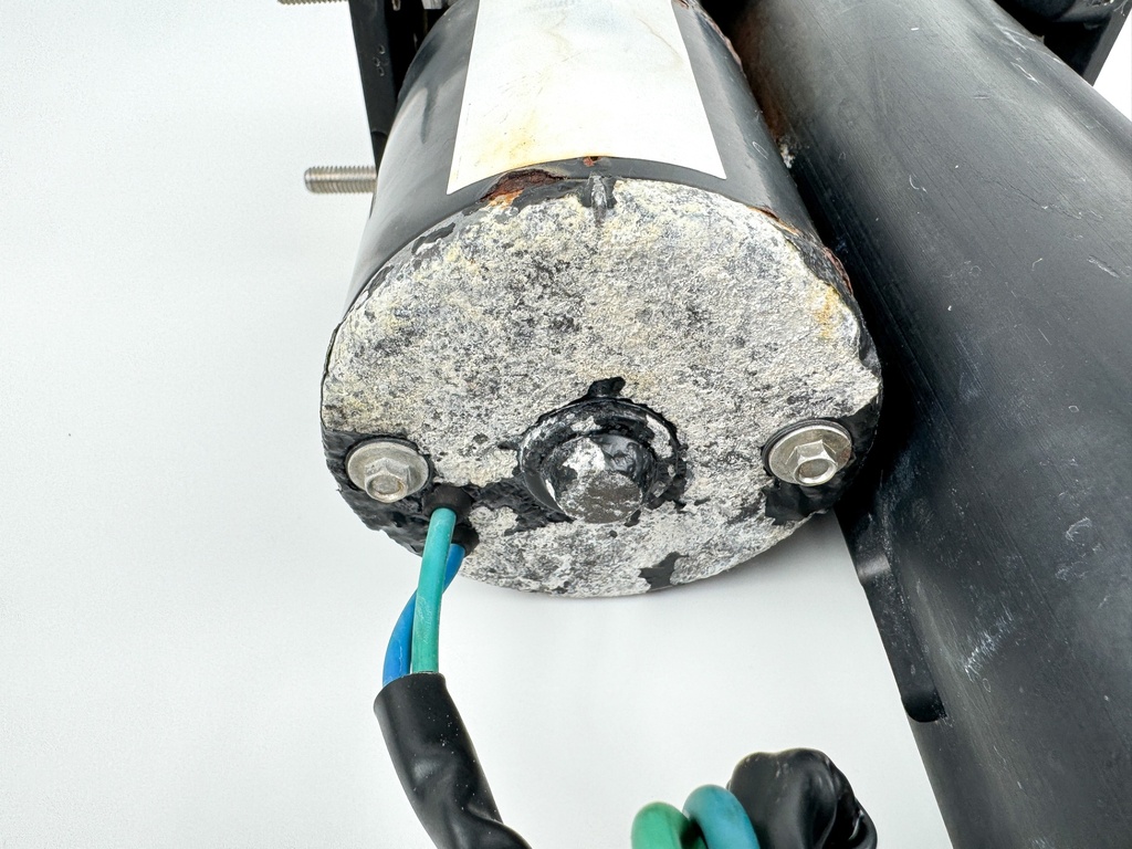 830150T2 Mercury 40 50 60 HP 2 Stroke Outboard Power Trim Tilt Unit Assembly 8M0055011