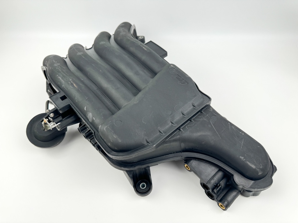 2007 Honda 150 HP 4 Stroke Outboard Intake Manifold 17110-ZY6-003 OEM