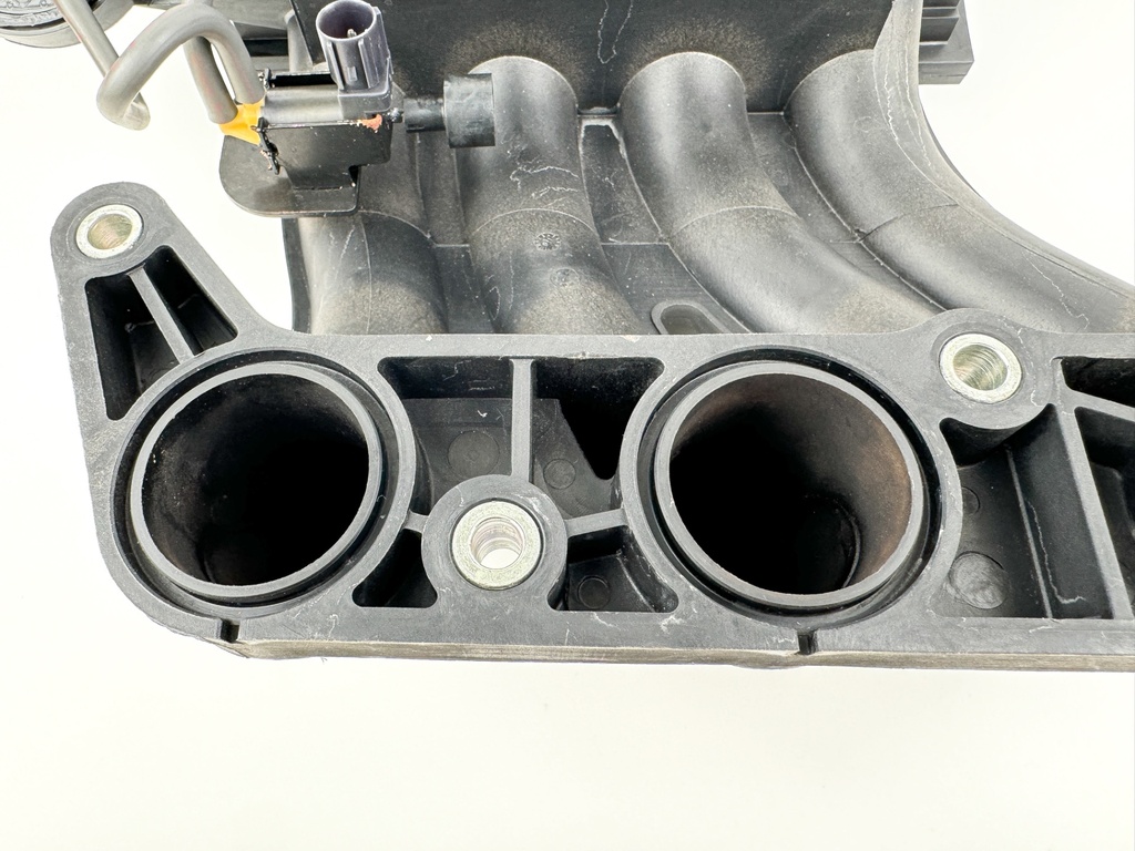 2007 Honda 150 HP 4 Stroke Outboard Intake Manifold 17110-ZY6-003 OEM