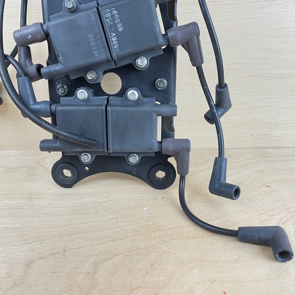 2000 Mercury 200HP Optimax DFI Ignition Coil Kit With Plate 856991A1 850295T4